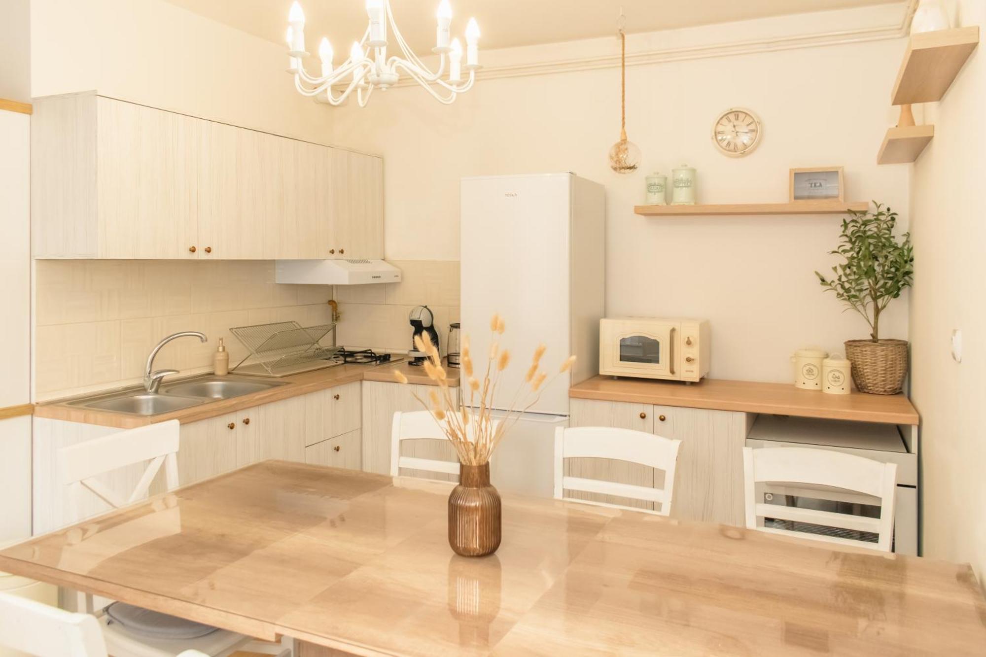 Goodlife Holiday House - Family & Friends بوزيغا المظهر الخارجي الصورة
